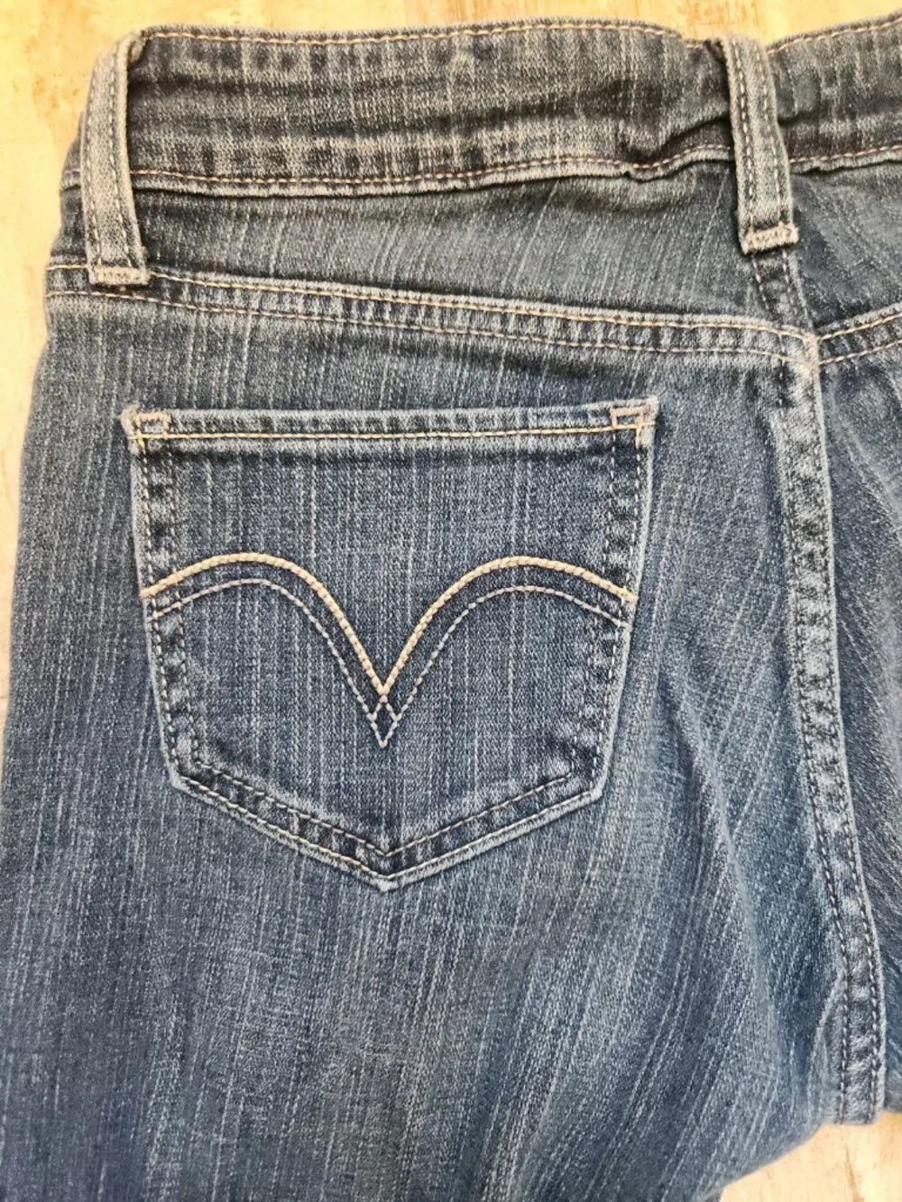 Vintage Levi 518 Superlow Boot Cut Jeans Womens 1 Juniors Blue Stretch Denim Y2K